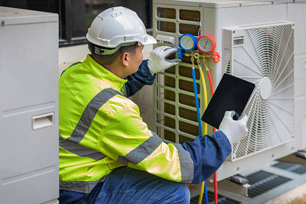 Professional Hvac technician working in Crestline, CA